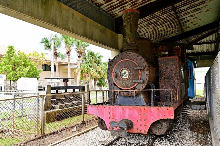 1983年までさとうきび運搬用に走っていたシュガートレイン。