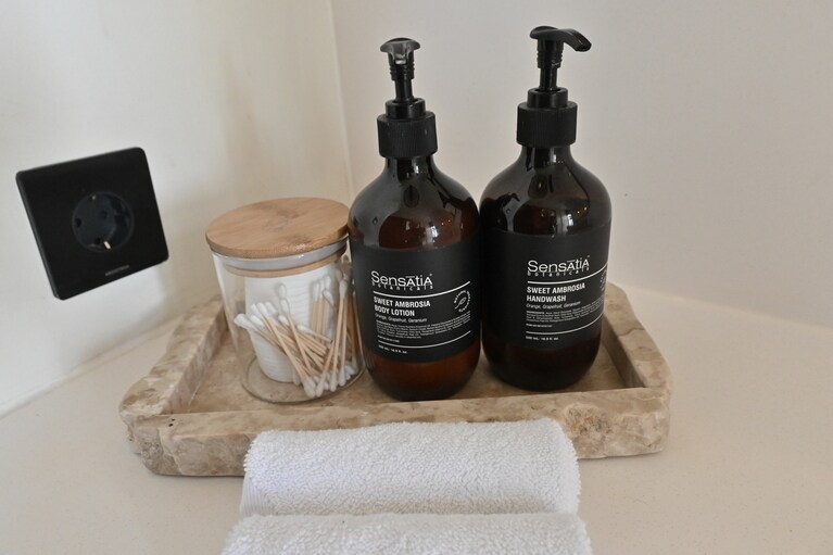 スアメニティはインドネシア発のセンセイシャ・ボタニカルズ。