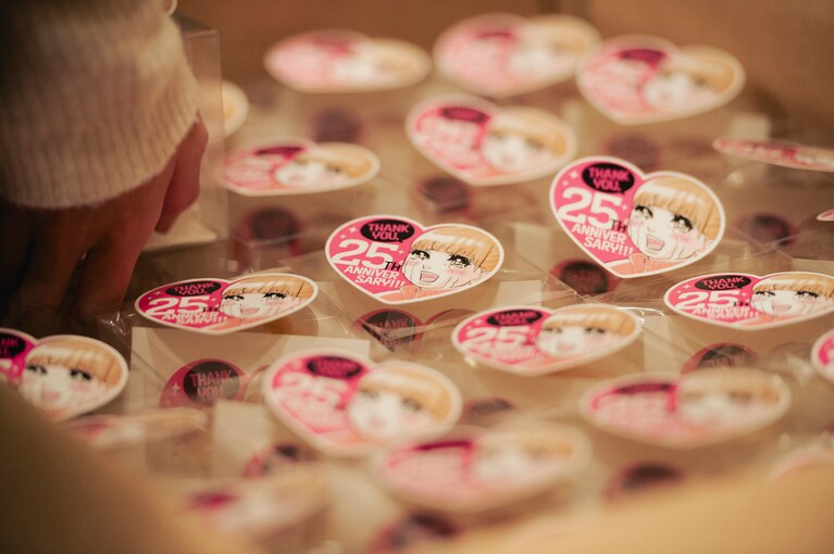 来場者へのおみやげもアキコ先生自らプロデュース。こちらはクッキーとスコーンの詰め合わせ。