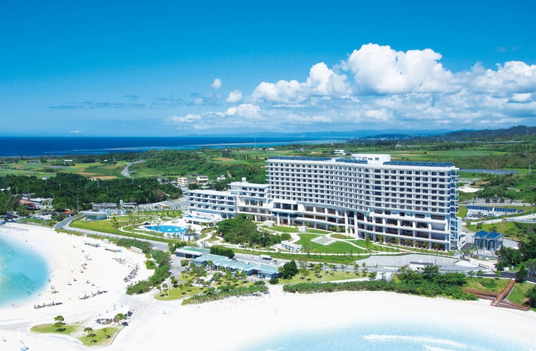 豪華客船をイメージし設計された。