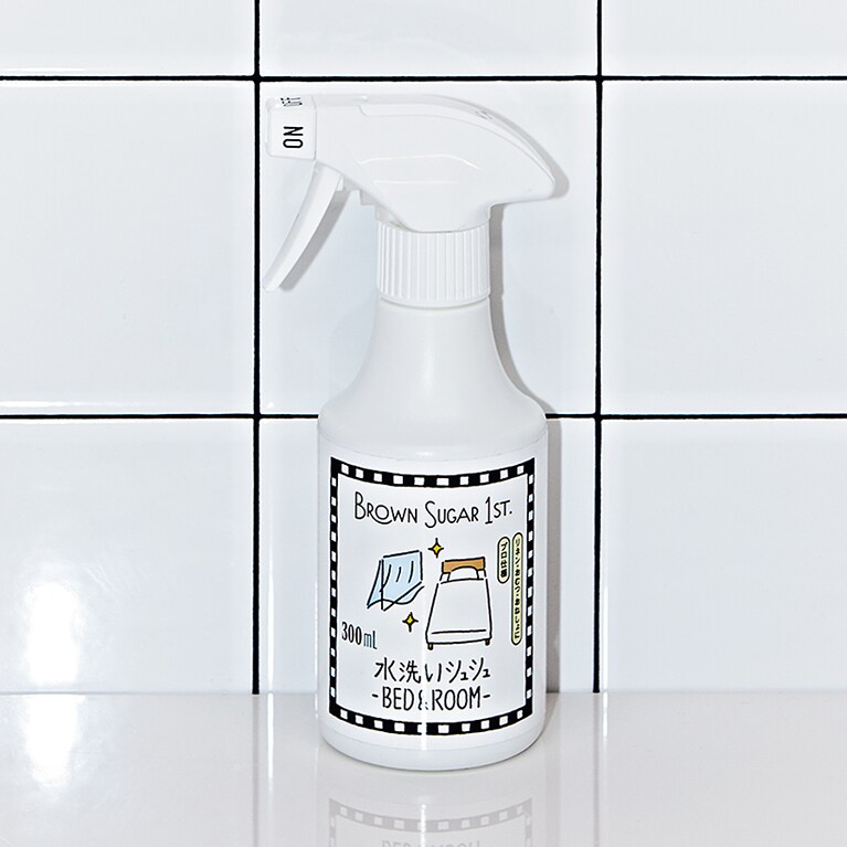 ブラウンシュガー1STの「水洗いシュシュ」 300ml 880円／ブラウンシュガー1ST