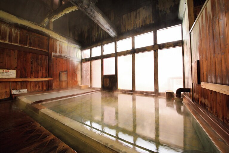 【泡の湯旅館】