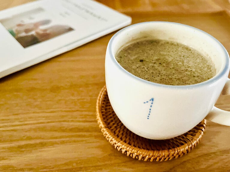 お腹が空いた時にオススメの「ココナッツオイル入り豆乳」。