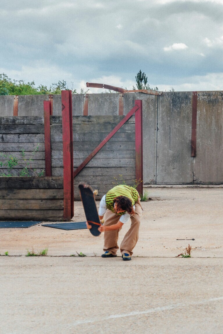 GRAMICCI 2025年秋冬シーズンビジュアルより。