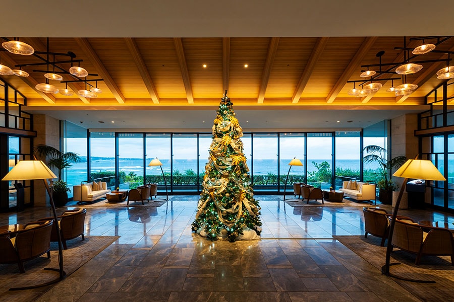 ハレクラニ沖縄のクリスマスツリー。