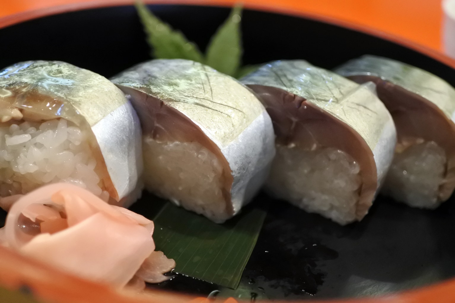 にぎり寿司の原型であり世界が認めた伝統の発酵食「鯖のなれずし」のお味とは? | 古関千恵子の世界極楽ビーチ百景 | 写真 | 5枚目