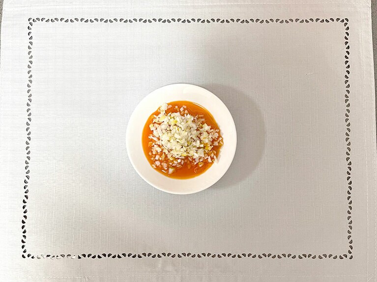 【5位】ネギのみじん切り＋ラー油。ゴマの香りが芳醇なゴマラー油を使用。