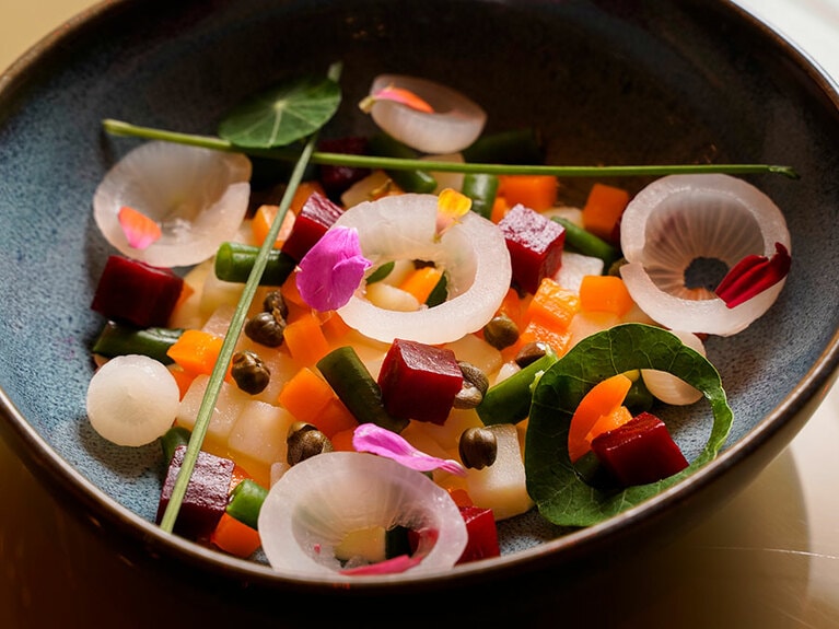 “フィレンツェ風レッドサラダ”。