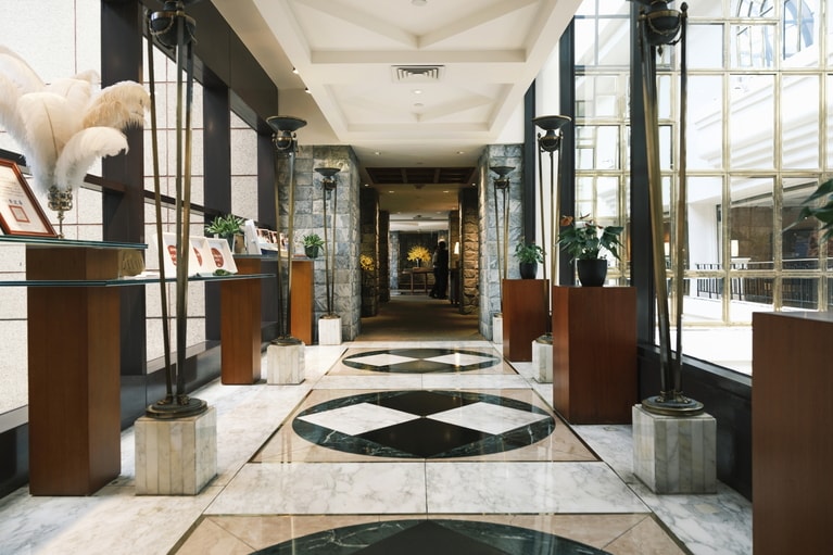 高級感のあるエントランス。