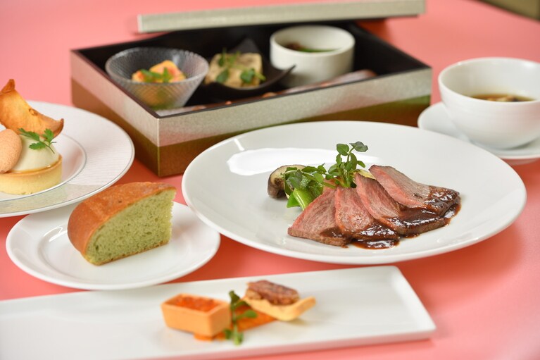 「ろくもん」地元銘店の洋食コース料理　しなの鉄道提供