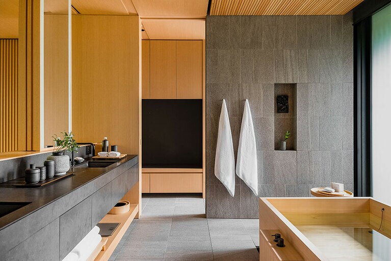 部屋のバスルーム。