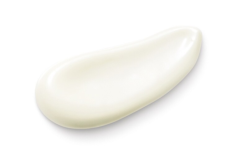 油分を感じさせないみずみずしいテクスチャーで毎日使いやすい。