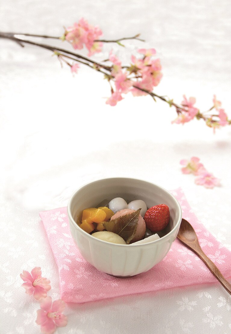 【桜テイクアウト】船橋屋 お花見あんみつ。