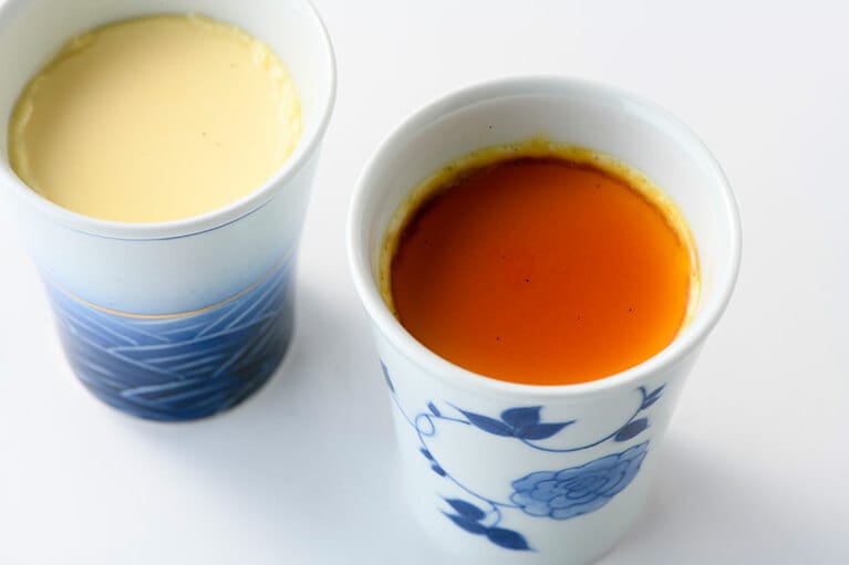 【佐賀】杏慕樹(あんぼじゅーる)の「有田焼プリン」。