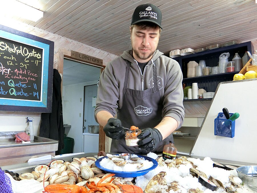 プリンス・エドワード島でまず食べたいものといえば、フレッシュな牡蠣！
