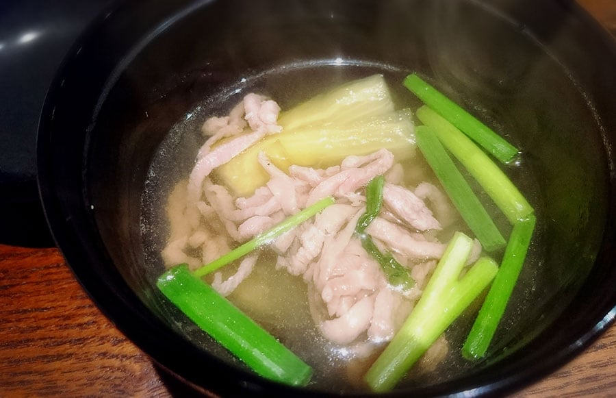 牛タン素麺のお吸物。