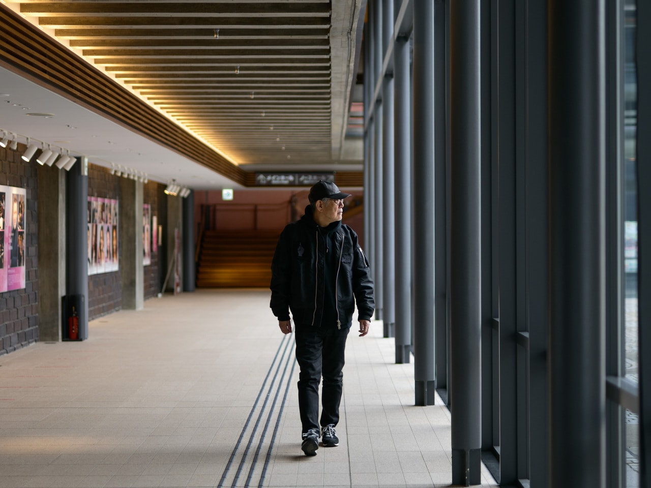 京都会館ができたのは1960年。前川國男による設計だった。