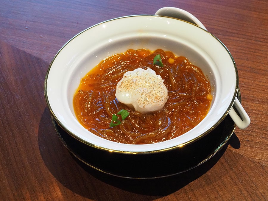 こちらもハマってしまいそうなピリ辛麺。