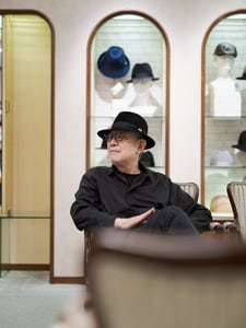 神戸の友だちって、仕事やお金じゃないんだ」松本隆が63歳で