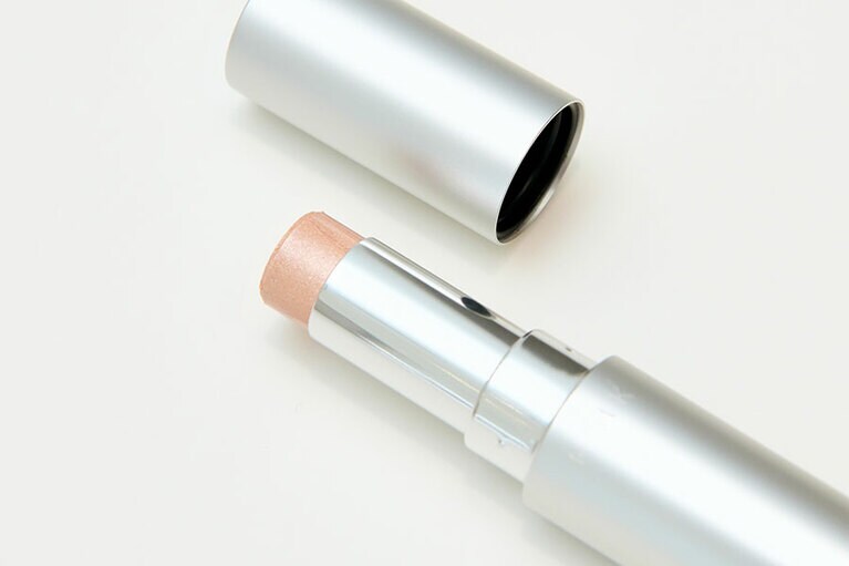 グロースティック。簡単に印象を明るくしたい時にオススメ。