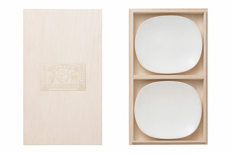 「麻の葉菓子皿」4,400円／中川政七商店