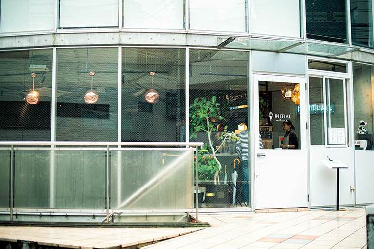 イニシャル 表参道。