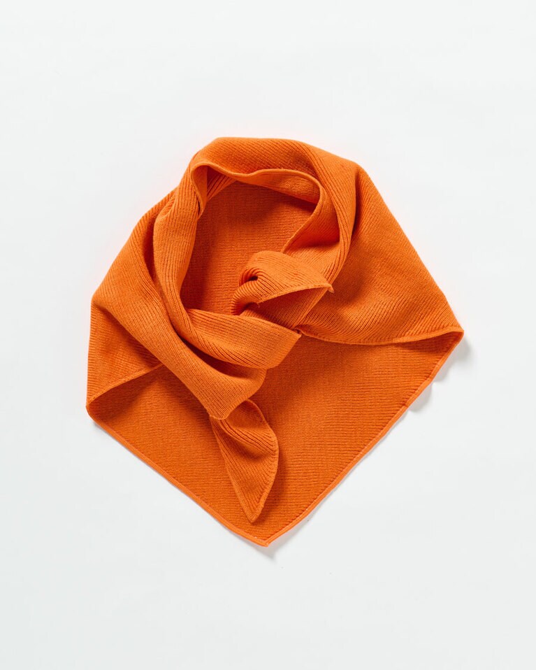 マフラー 6,380円／ビームス ボーイ(ビームス ボーイ 原宿)