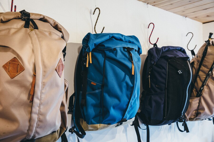 オリジナルのリュックは 28,600円~。