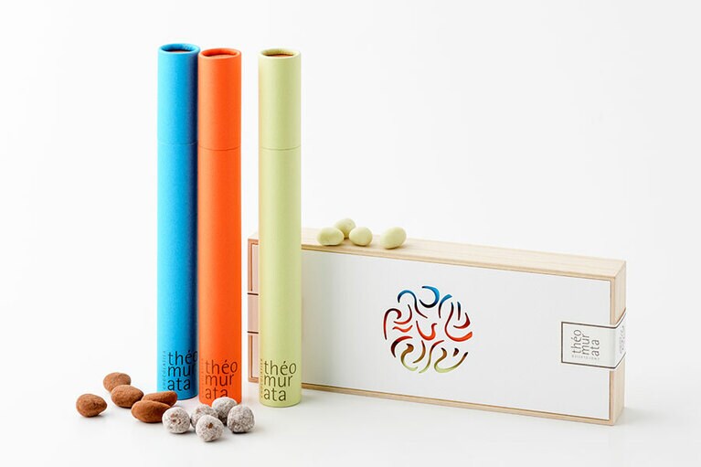 théomurata「ビーンズショコラ 3本桐箱セット」2,660円(税込)／大分県