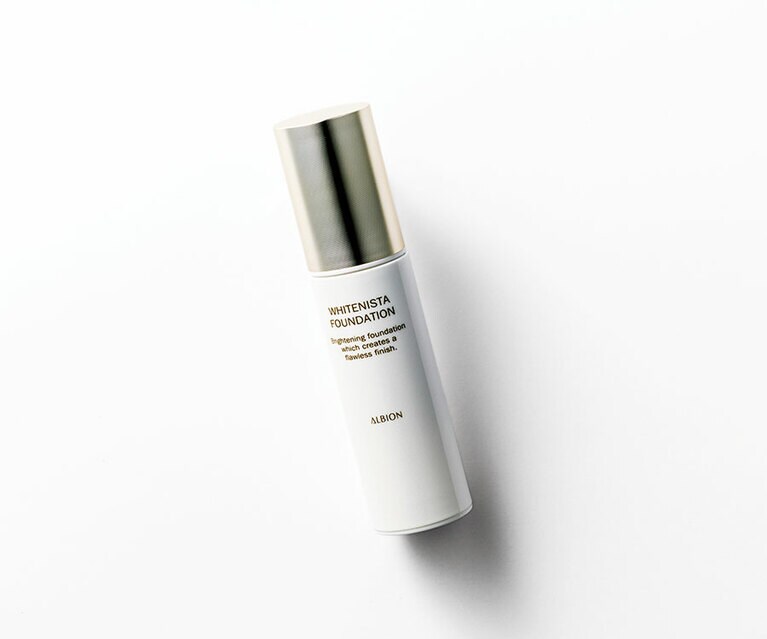 ホワイトニスタ ファンデーション ［医薬部外品］SPF30・PA++ 全6色 30mL 6,000円／アルビオン