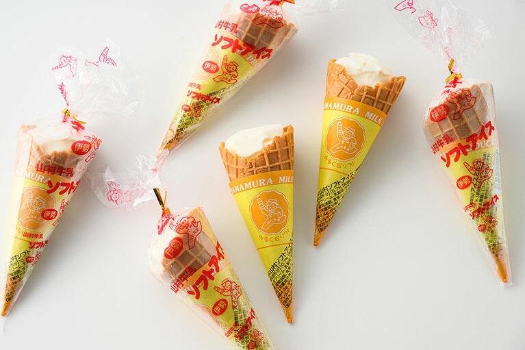 山村ソフトアイス 1,871円（85g×6個入り）／山村みるくがっこう