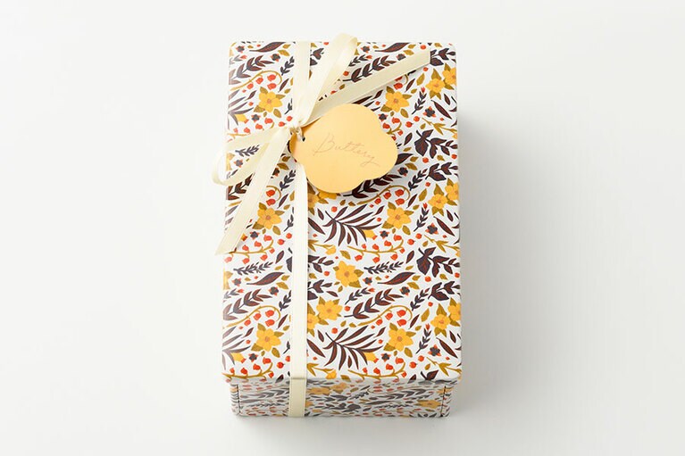 缶の色は時期で異なる。