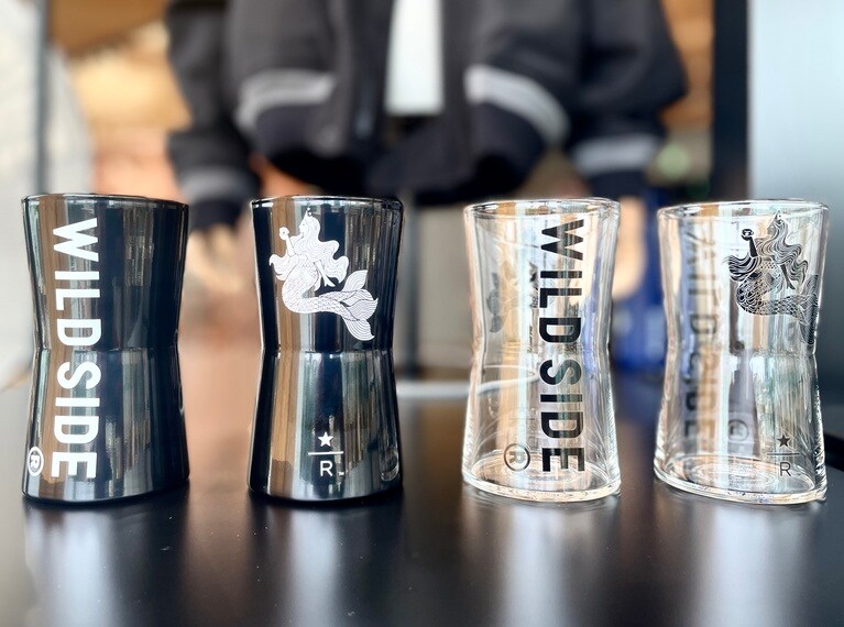 「WILDSIDE スターバックス リザーブ® サイログラス」3,000円。ブラックとクリアがあります。