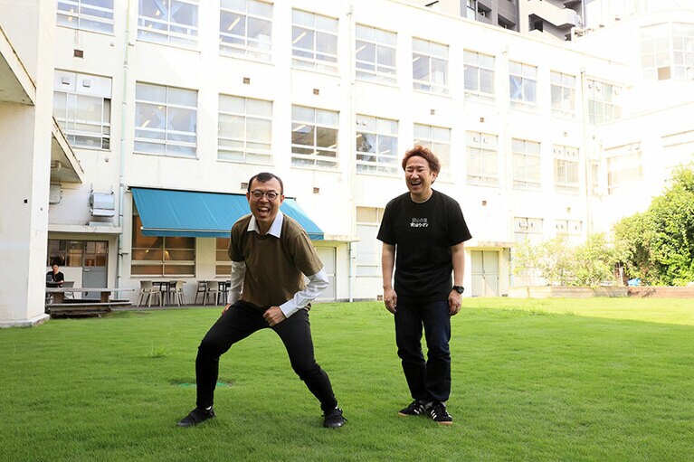 ジョイマンのネタをパラパラ写真で。