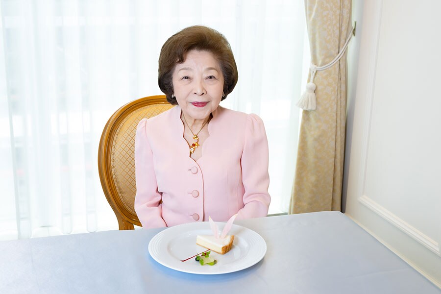 non-no』でチーズケーキを紹介」「ロゼール城の城主」“洋菓子界の先駆