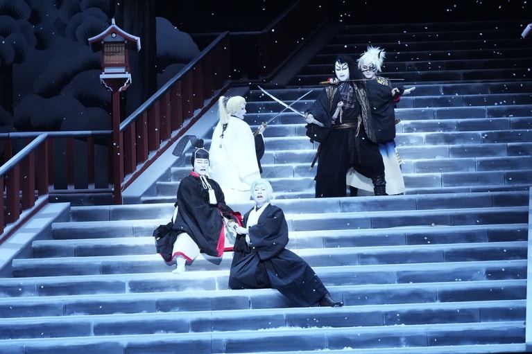 クライマックスの、鶴岡八幡宮の階段の場面。