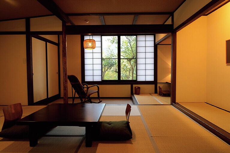 養生館はるのひかり。