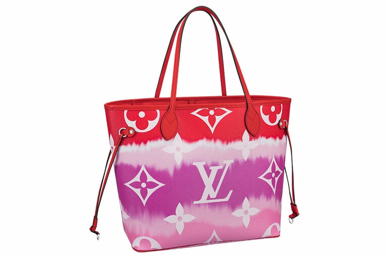 LVエスカル ネヴァーフルMM M45127 247,000円。サイズ：31×28.5×17cm カラー：ルージュ。