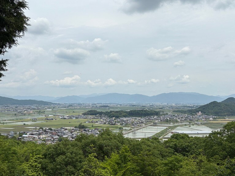 「SEA TO SUMMIT®」で駆け抜けた東近江のまちを一望する。