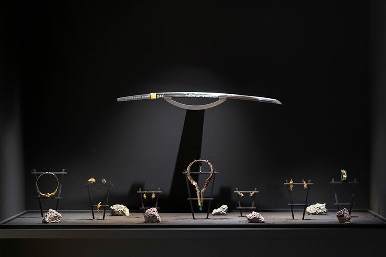 ＜金属の芸術 L’ART DU METAL＞　CHAUMET × 月山貞利、月山貞伸