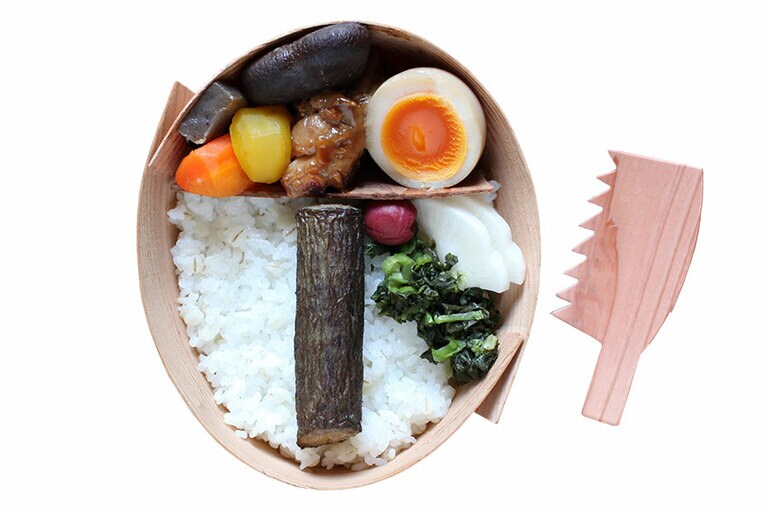 木々への恩恵が詰まった駅弁で、ギコギコ楽しい林業体験！