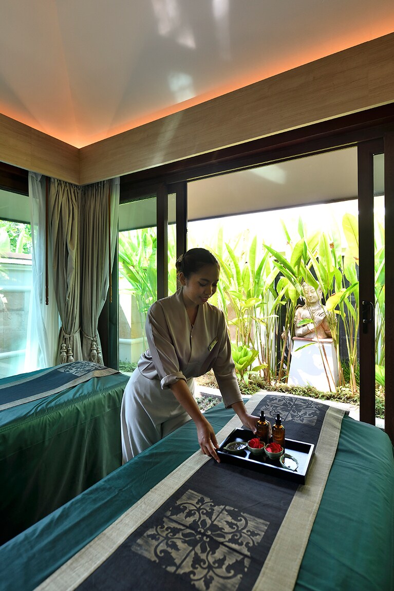 セラピストは全員、バンヤンツリー・スパ・アカデミーで学んだ達人。