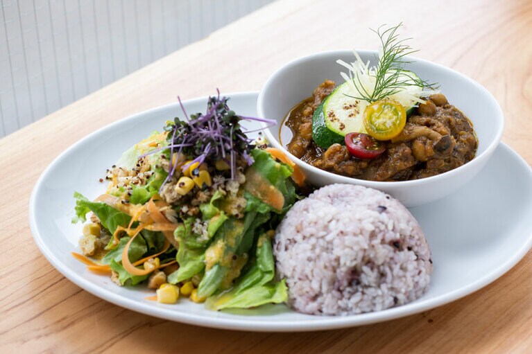 こちらもランチから。1,500円。