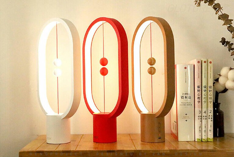 Gloture「HENG-PRO」WHITE、BLACK、RED 8,800円／WOOD-LIKE 9,800円。