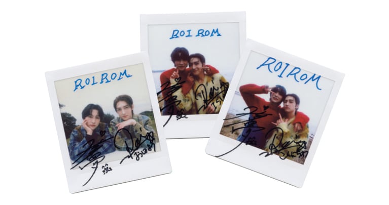 直筆サイン入りポラ。