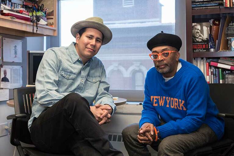 2020-21年度の映画部門のメントー、スパイク・リー(右)とプロトジェのカイル・ベル(左)。©Rolex/Bart Michiels