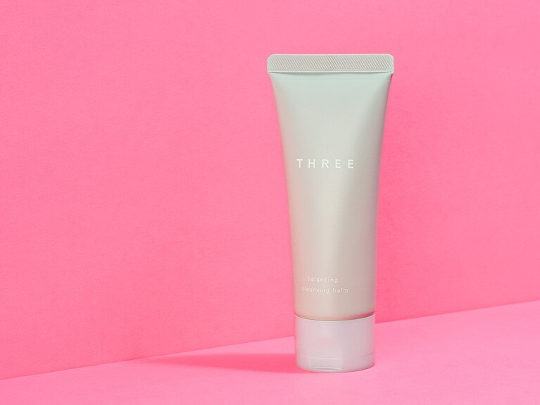 バランシング クレンジング バーム 90g 4,840円／THREE 　初出：2025年4月29日