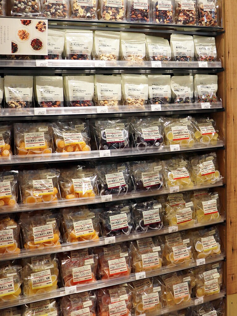 「ひとくちゼリー」は4月4日(木)から銀座店で他店より約1週間先行販売。