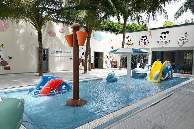 キッズクラブが充実しているので、パパとママも安心。