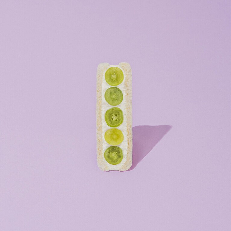 「シャインマスカット」予価1,430円～。